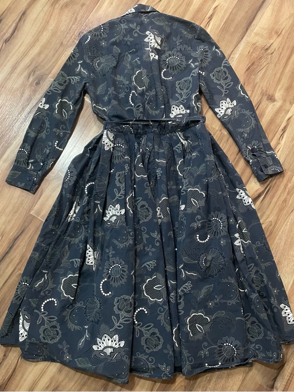 Tucker NYC Allyson Pleated Midi Shirt Dress Organic Cotton Botanical Print XS - Picture 2 of 12